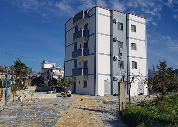 Alinani Apartments