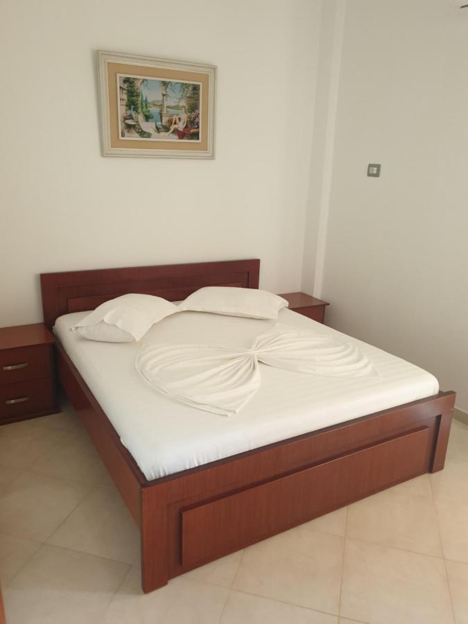 Alinani Apartment *