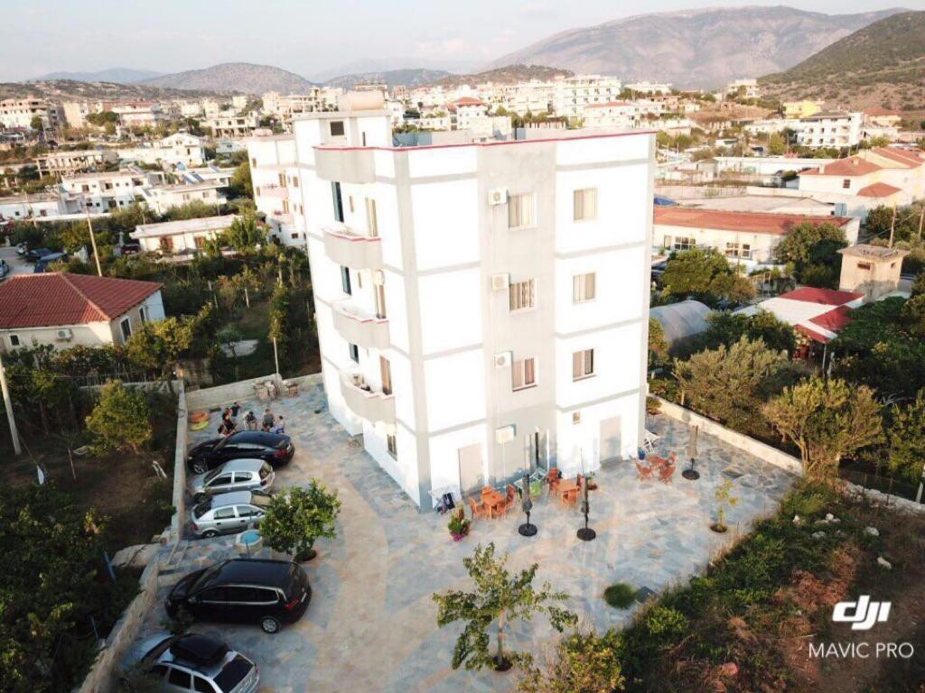 Alinani Apartment *